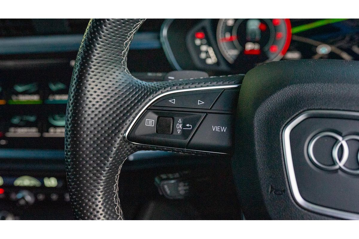 2021 Audi Q3 40 TFSI S line F3