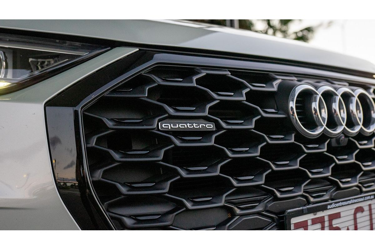 2021 Audi Q3 40 TFSI S line F3