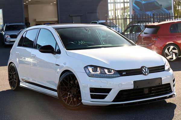 2016 Volkswagen Golf R 7