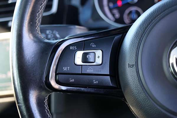 2016 Volkswagen Golf R 7