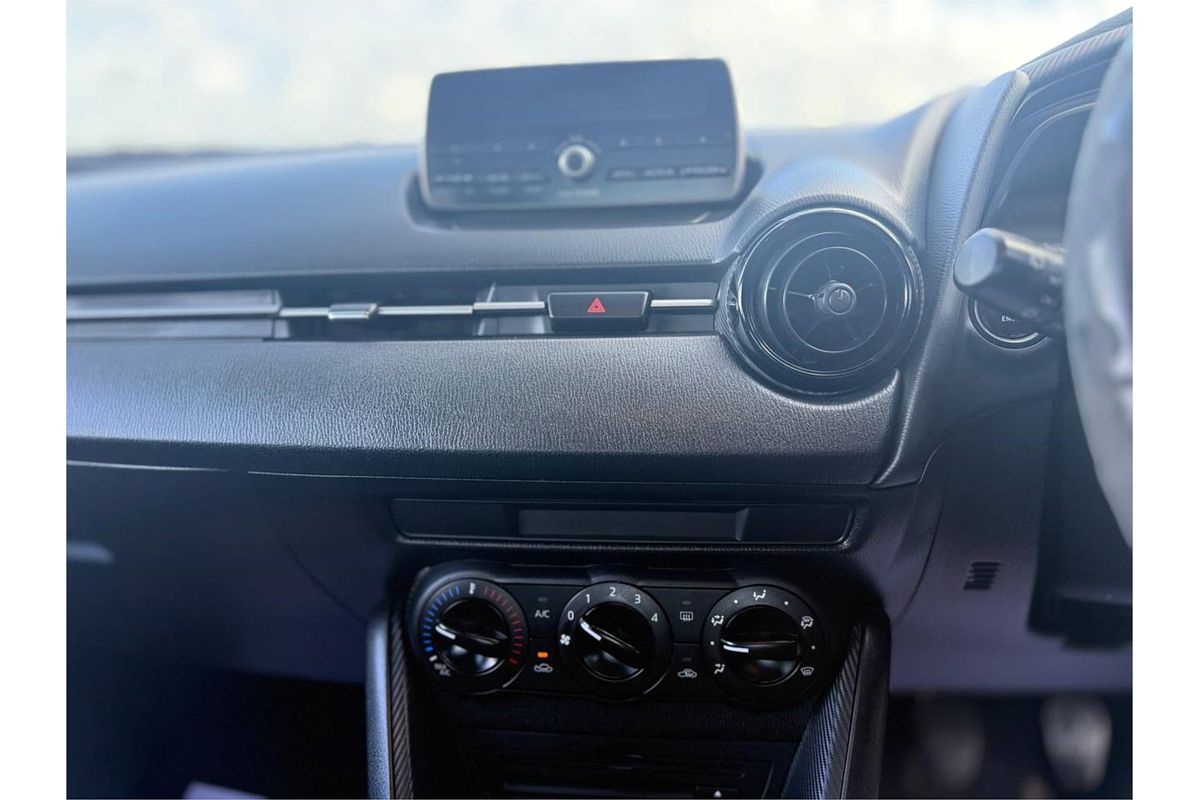 2017 Mazda MAZDA2 NEO DJ MY17
