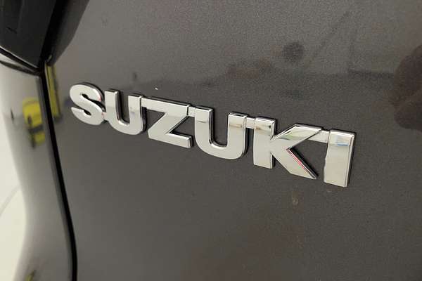 2023 Suzuki S-Cross GLX JYB
