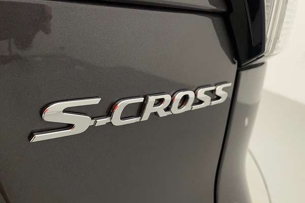 2023 Suzuki S-Cross GLX JYB