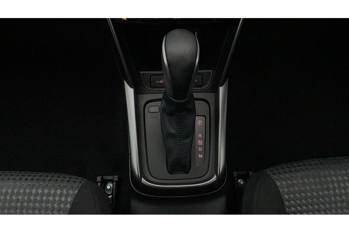 2023 Suzuki S-Cross GLX JYB