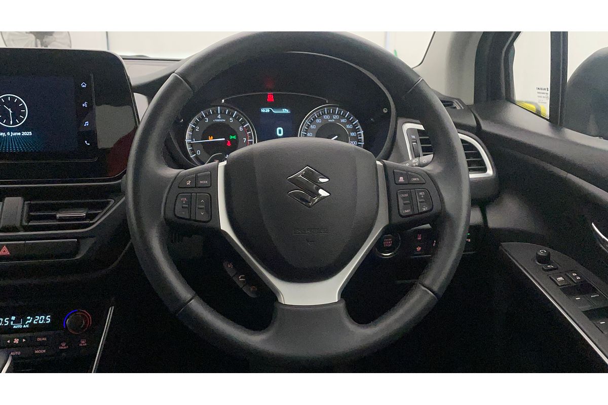 2023 Suzuki S-Cross GLX JYB