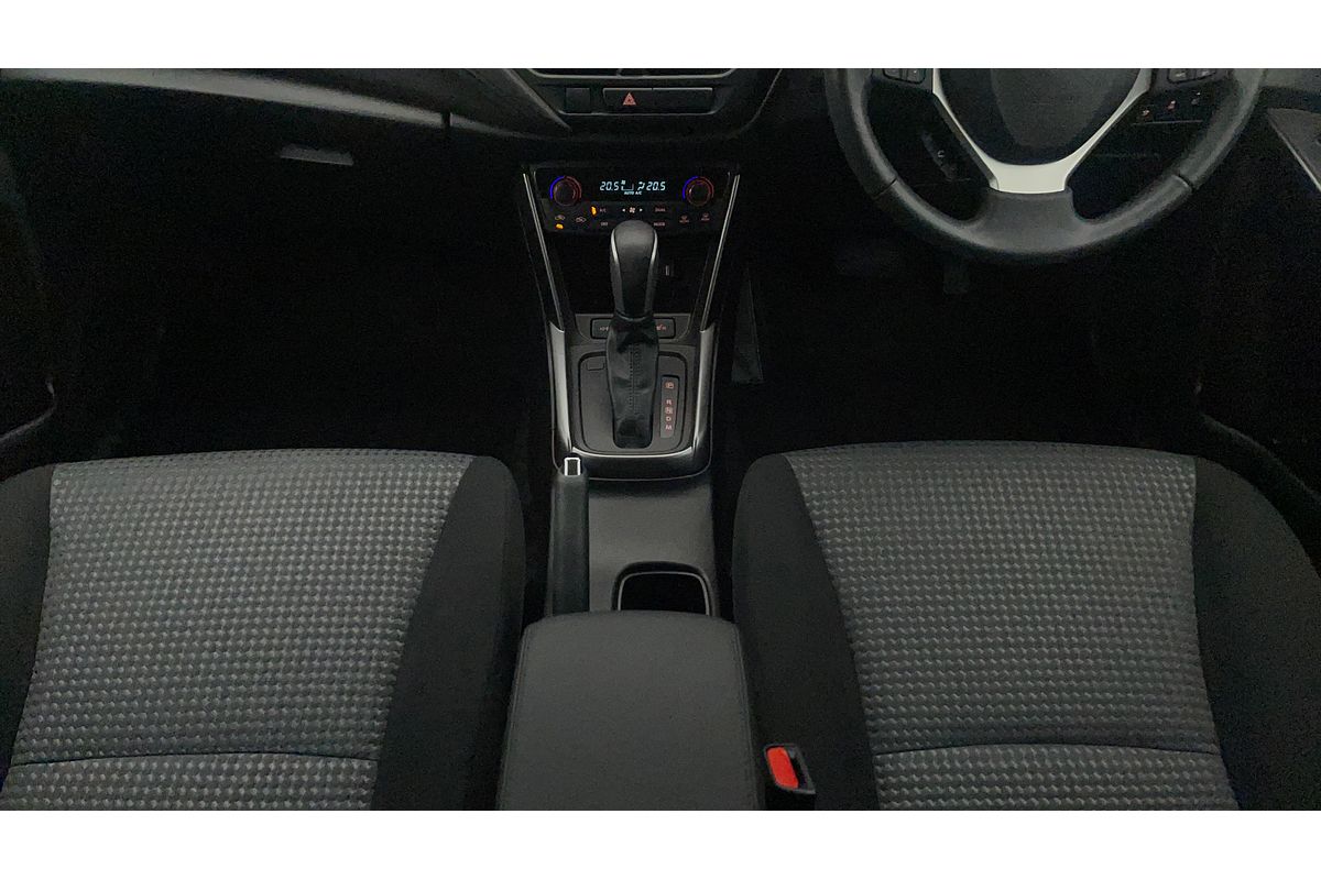 2023 Suzuki S-Cross GLX JYB
