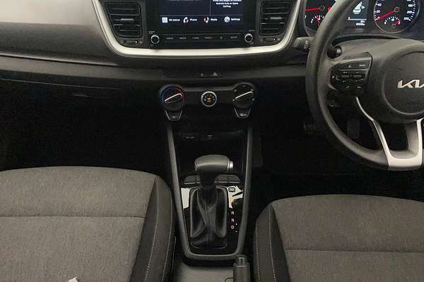 2022 Kia Stonic S YB