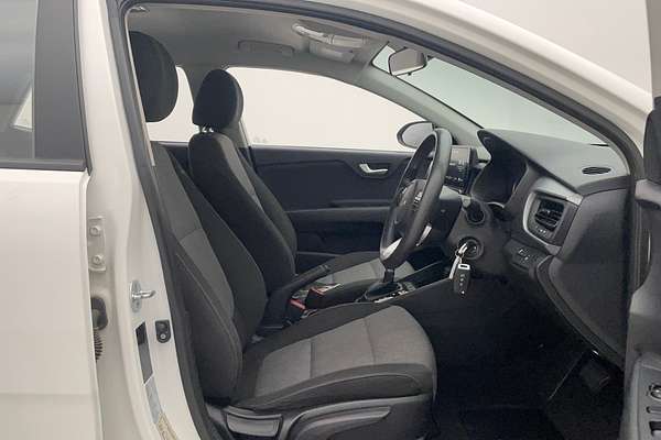 2022 Kia Stonic S YB