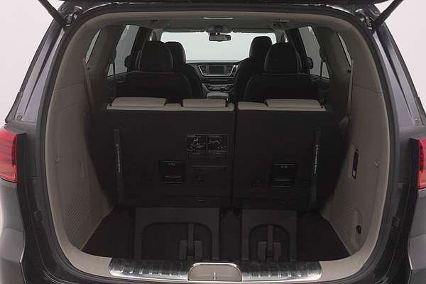 2018 Kia Carnival Platinum YP