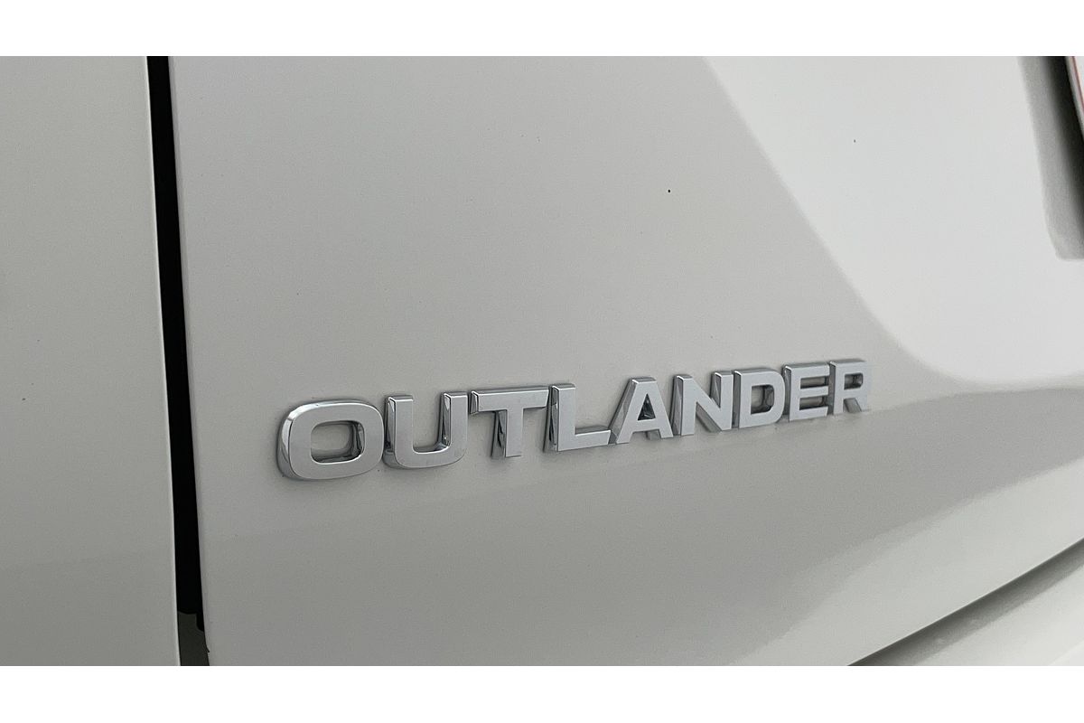 2023 Mitsubishi Outlander Aspire ZM