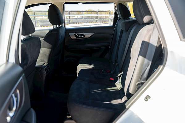 2015 Nissan X-TRAIL ST T32