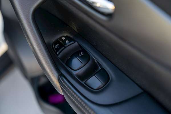 2015 Nissan X-TRAIL ST T32