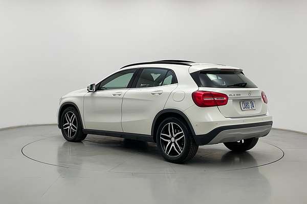 2016 Mercedes-Benz GLA-Class GLA180 X156