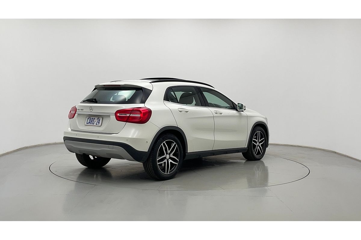 2016 Mercedes-Benz GLA-Class GLA180 X156
