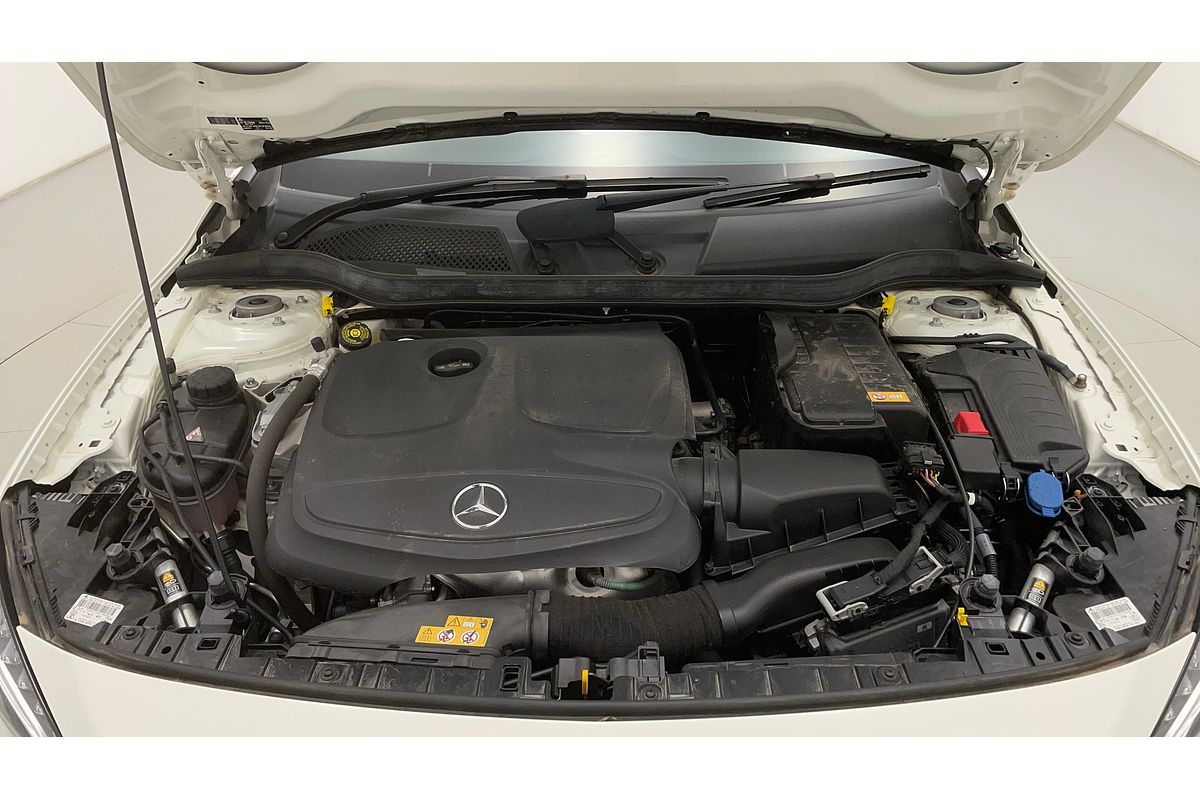 2016 Mercedes-Benz GLA-Class GLA180 X156