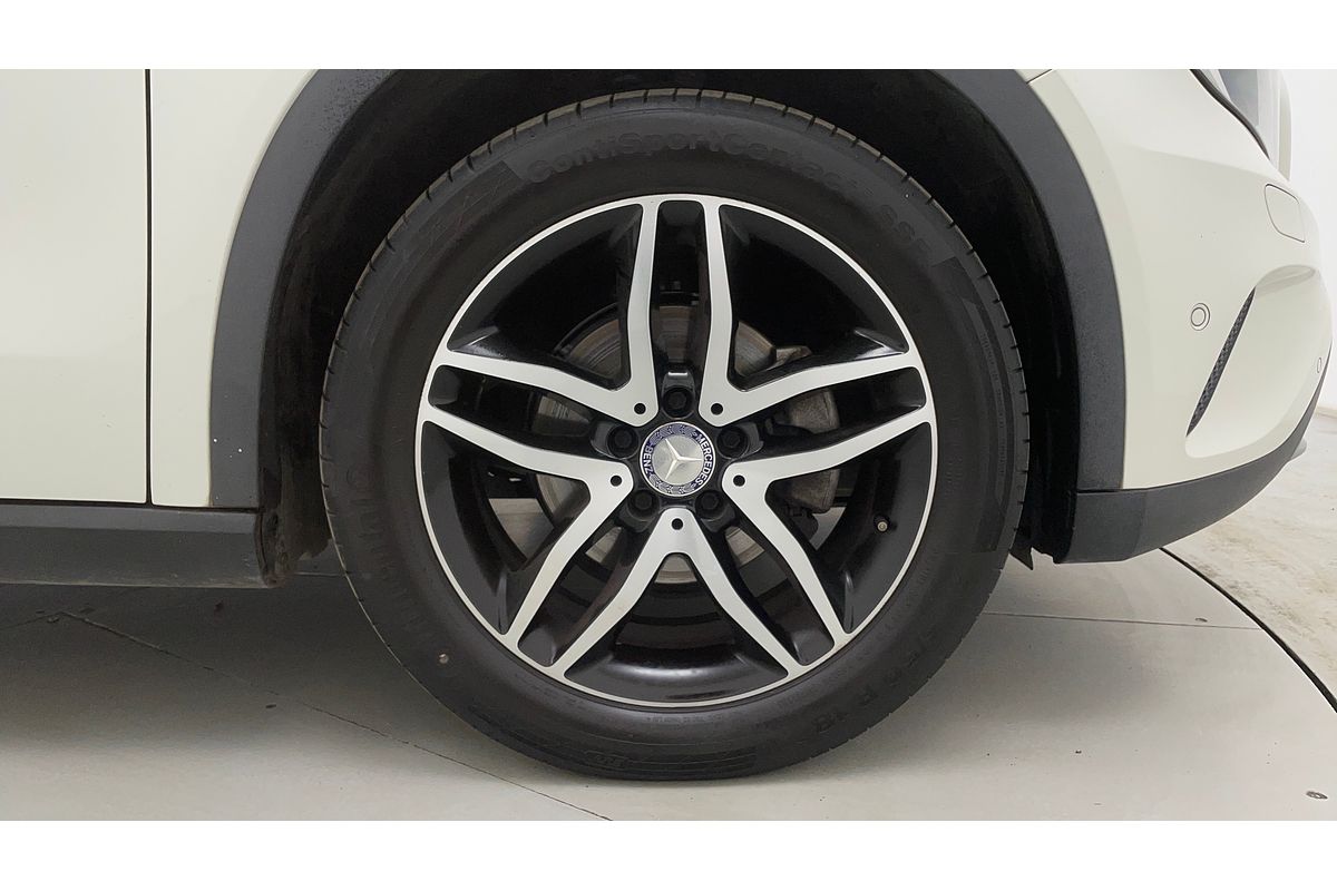 2016 Mercedes-Benz GLA-Class GLA180 X156