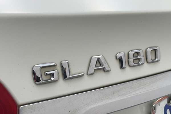 2016 Mercedes-Benz GLA-Class GLA180 X156