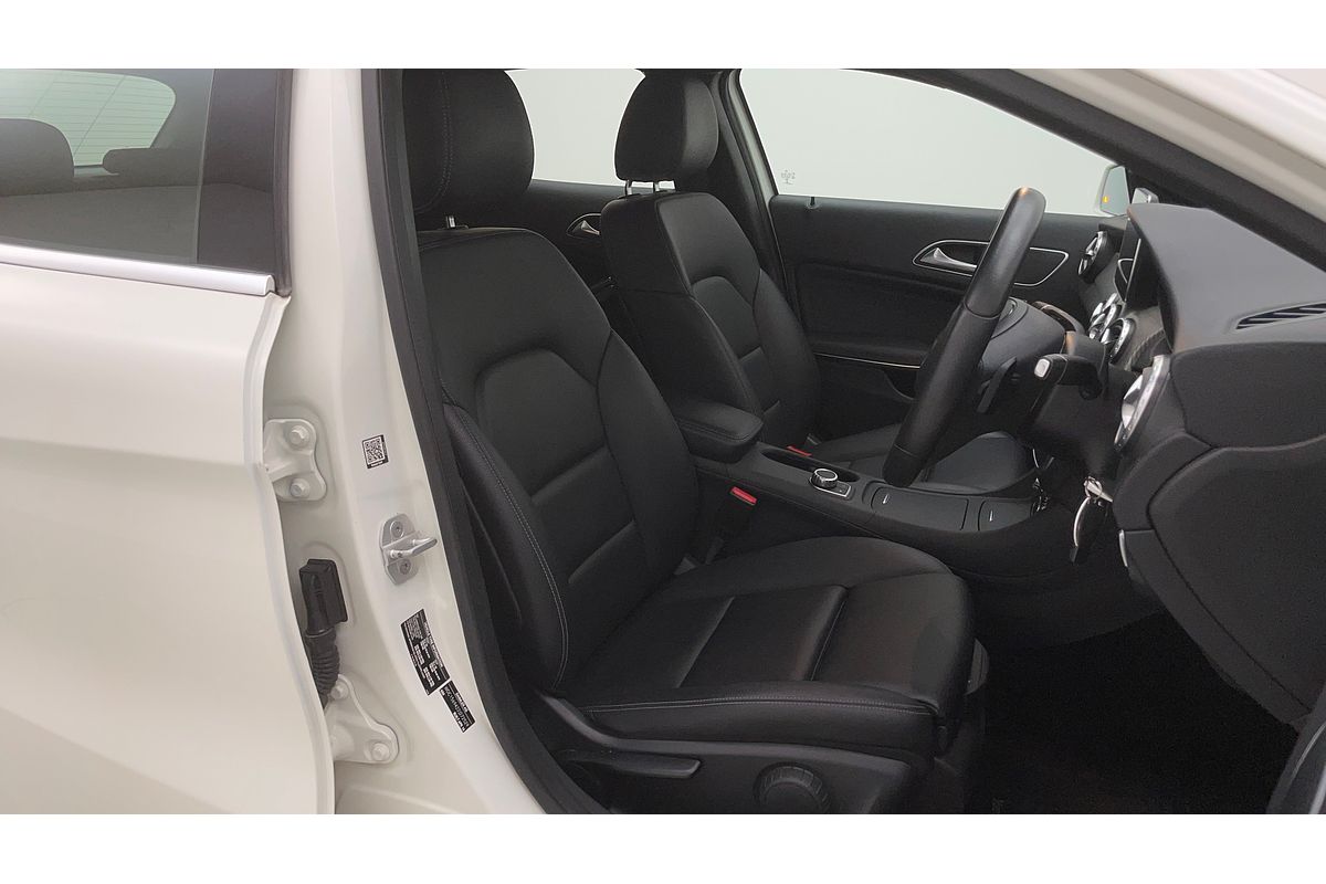 2016 Mercedes-Benz GLA-Class GLA180 X156