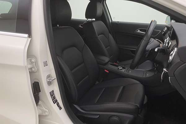 2016 Mercedes-Benz GLA-Class GLA180 X156
