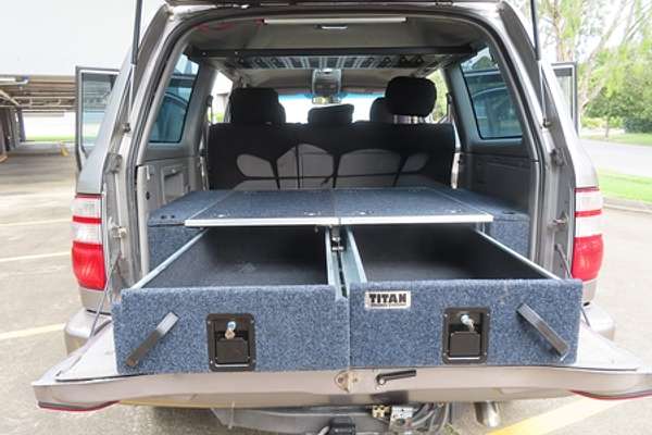 2004 Toyota Landcruiser GXL UZJ100R