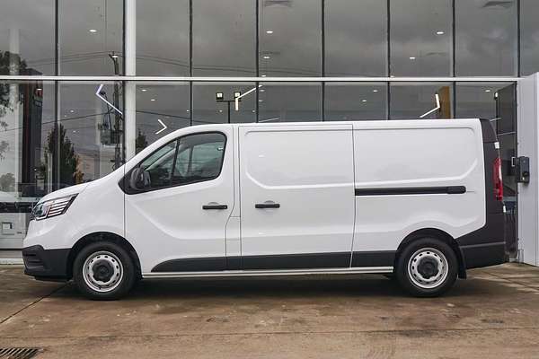 2024 Renault Trafic Premium X82 SWB