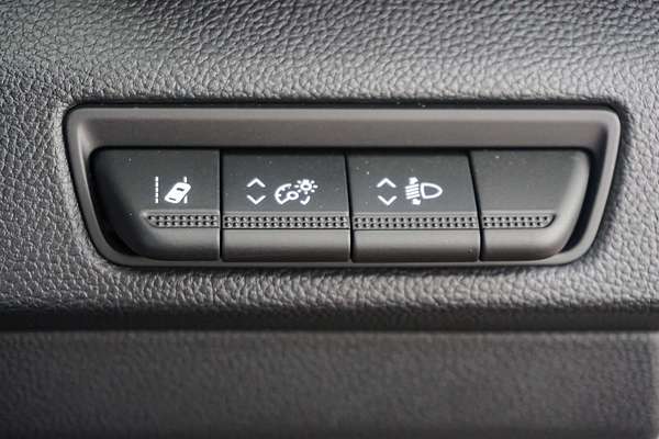 2024 Renault Trafic Premium X82 SWB