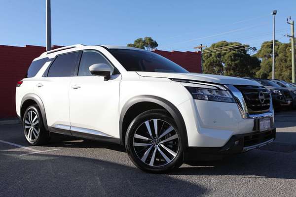 2023 Nissan Pathfinder Ti-L R53