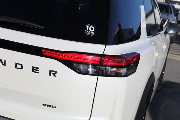2023 Nissan Pathfinder Ti-L R53