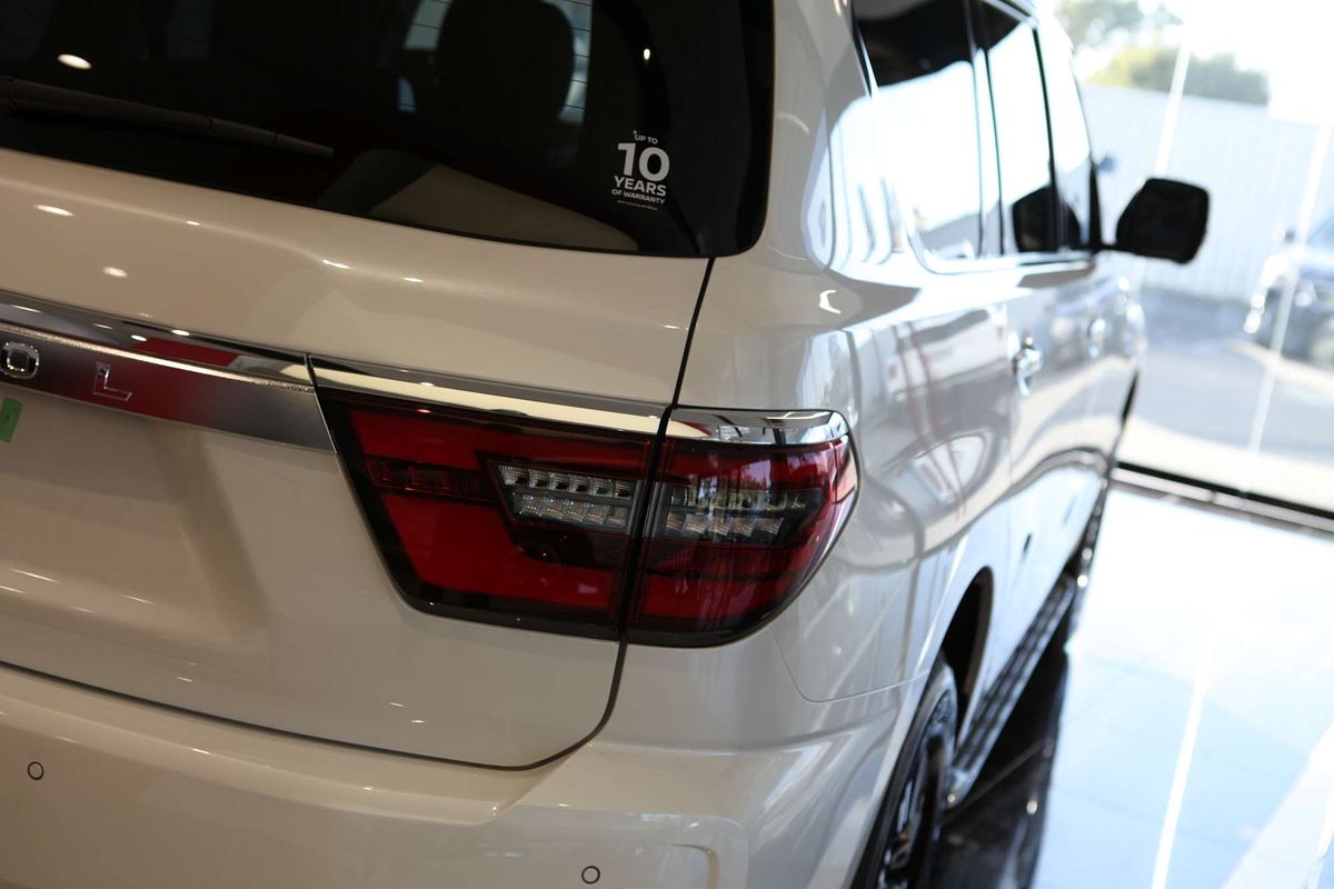 2025 Nissan Patrol Ti Y62