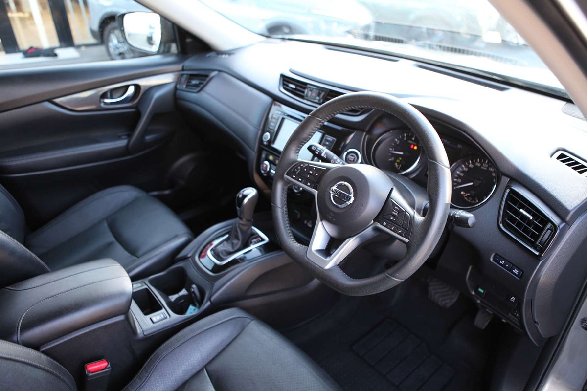 2021 Nissan X-TRAIL ST-L T32