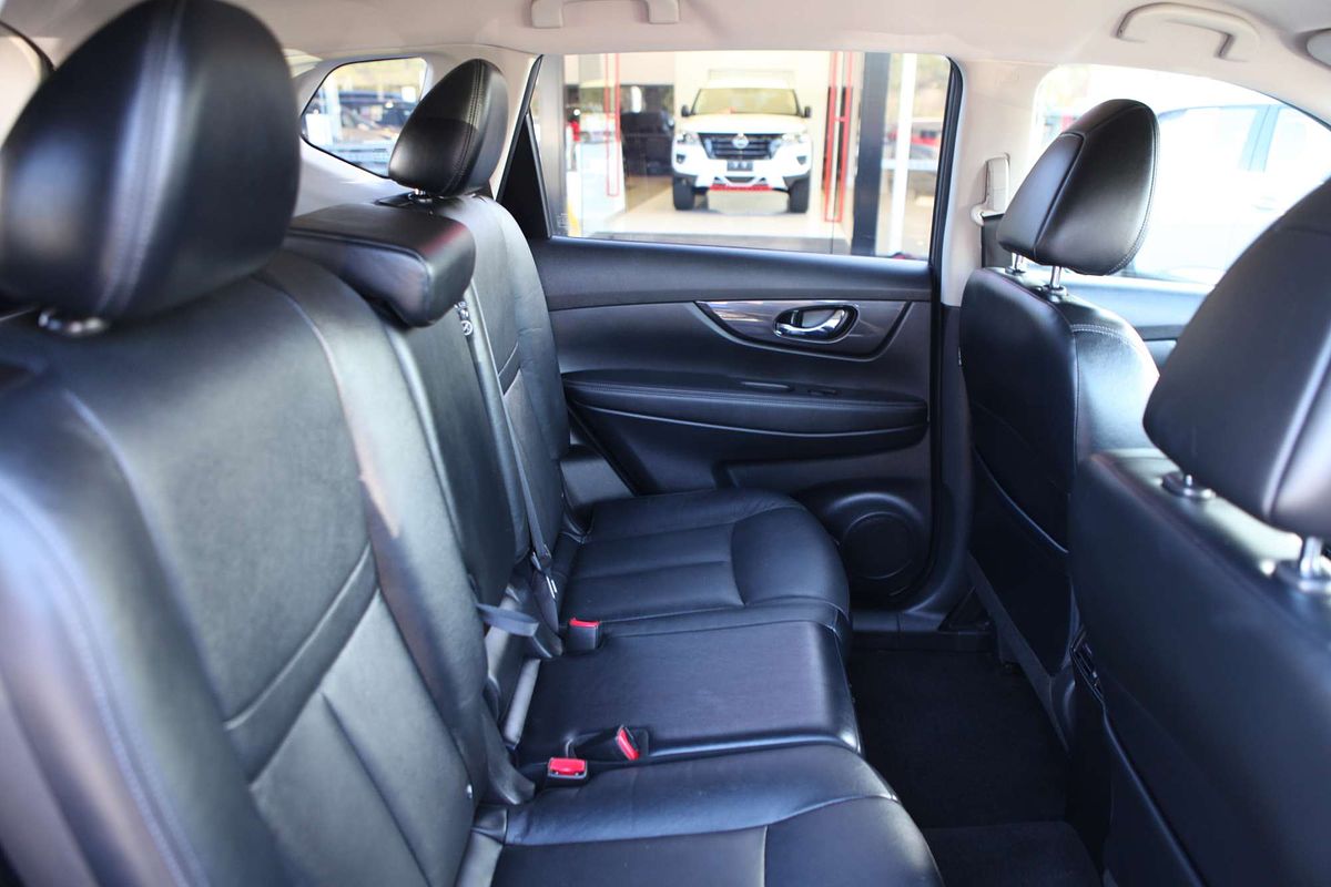 2021 Nissan X-TRAIL ST-L T32