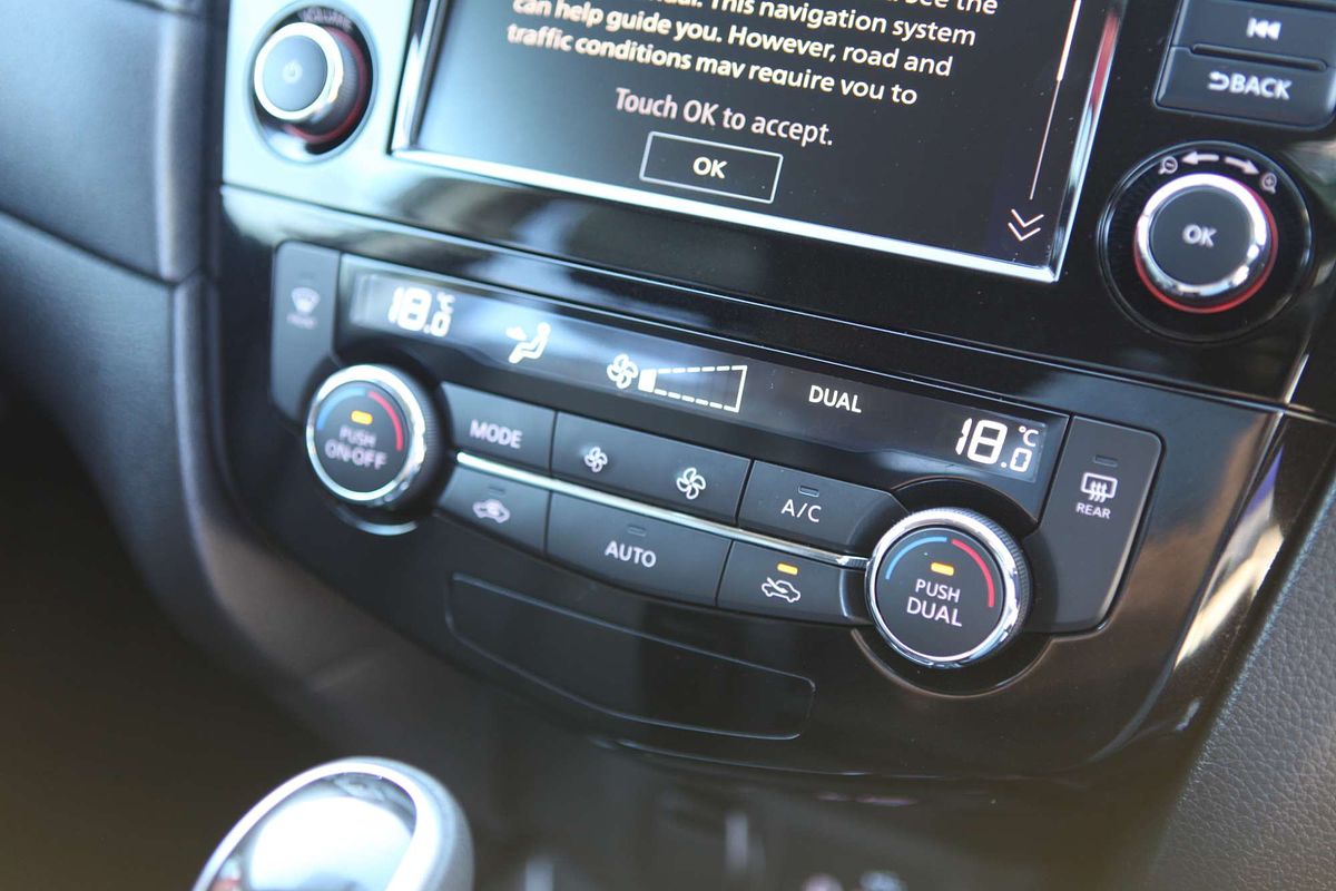 2021 Nissan X-TRAIL ST-L T32
