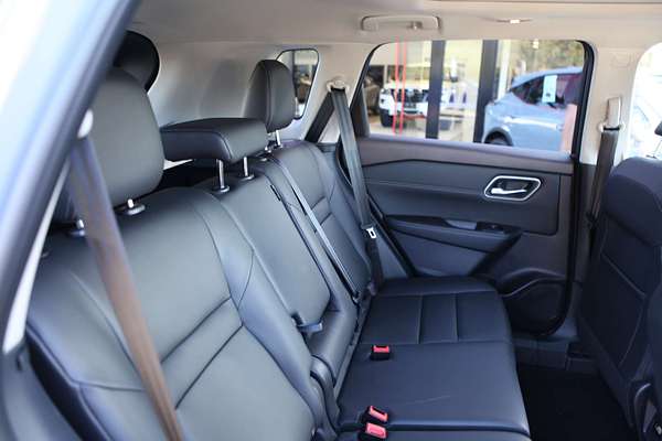 2024 Nissan X-TRAIL Ti T33