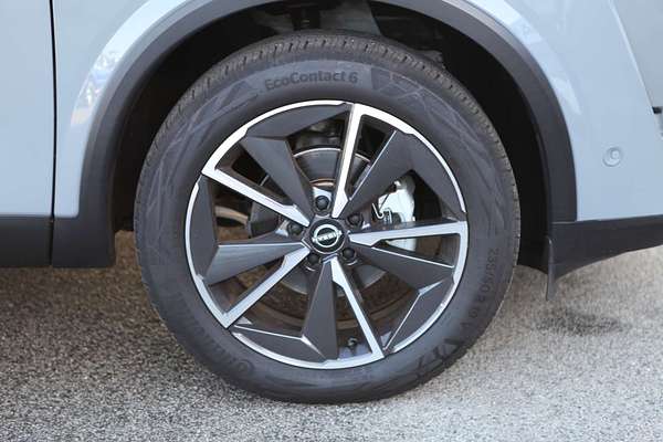 2024 Nissan QASHQAI Ti J12