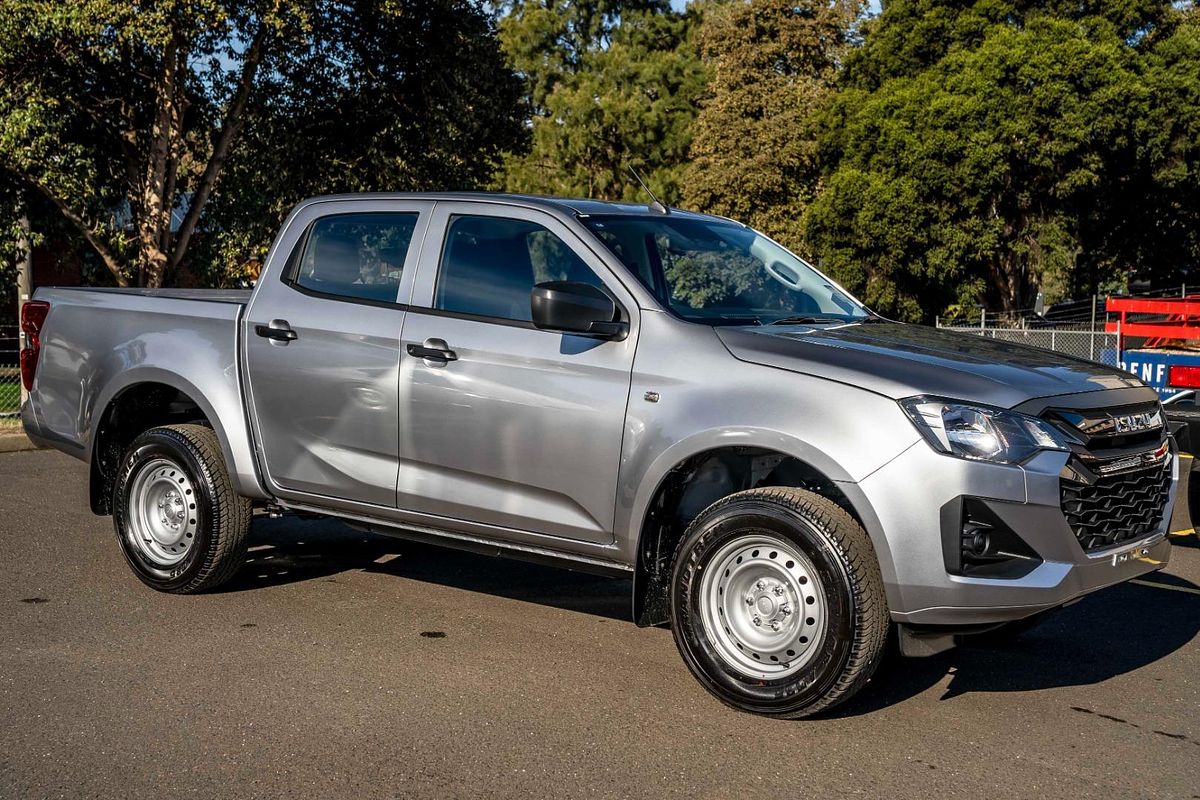 2025 Isuzu D-MAX SX High Ride Rear Wheel Drive