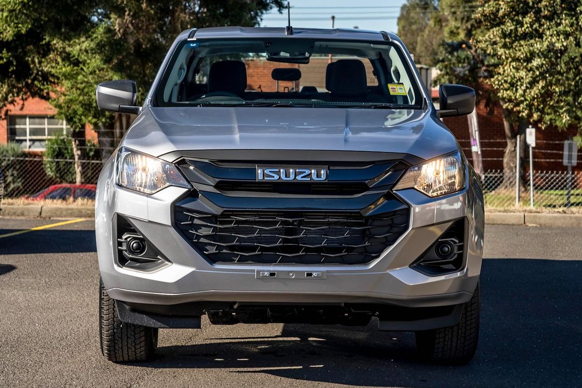 2025 Isuzu D-MAX SX High Ride Rear Wheel Drive