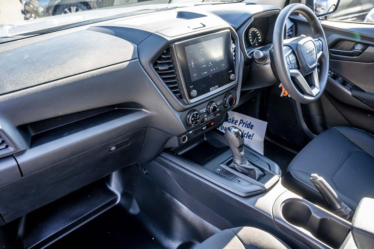 2025 Isuzu D-MAX SX High Ride Rear Wheel Drive