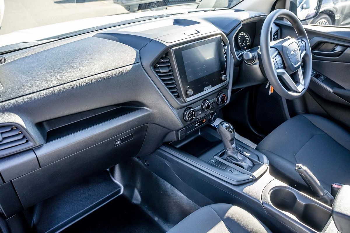 2025 Isuzu D-MAX SX 4X4