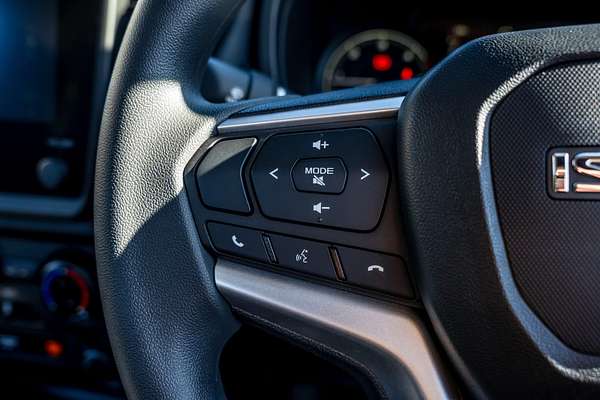 2025 Isuzu D-MAX SX 4X4