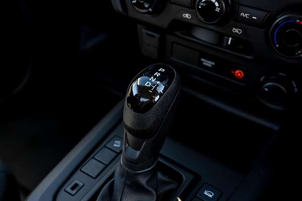 2025 Isuzu D-MAX SX 4X4