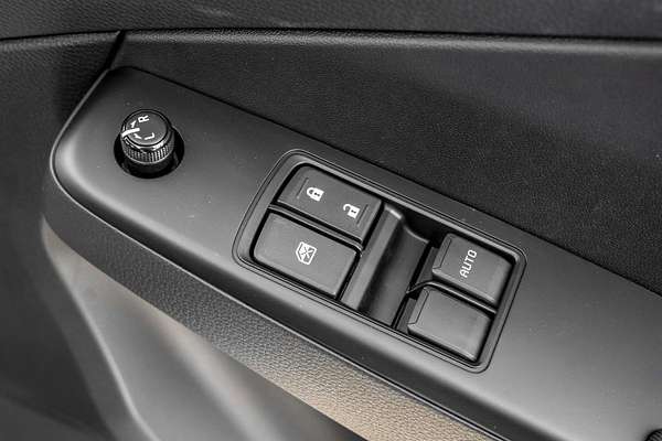 2025 Isuzu D-MAX SX 4X4