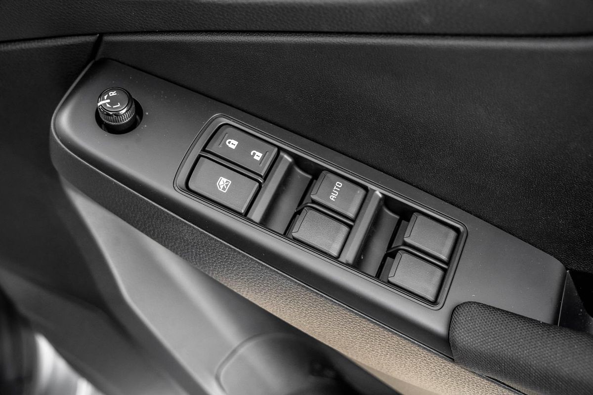 2025 Isuzu D-MAX SX High Ride Rear Wheel Drive