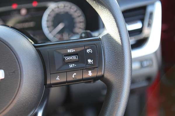 2024 Nissan X-TRAIL ST T33