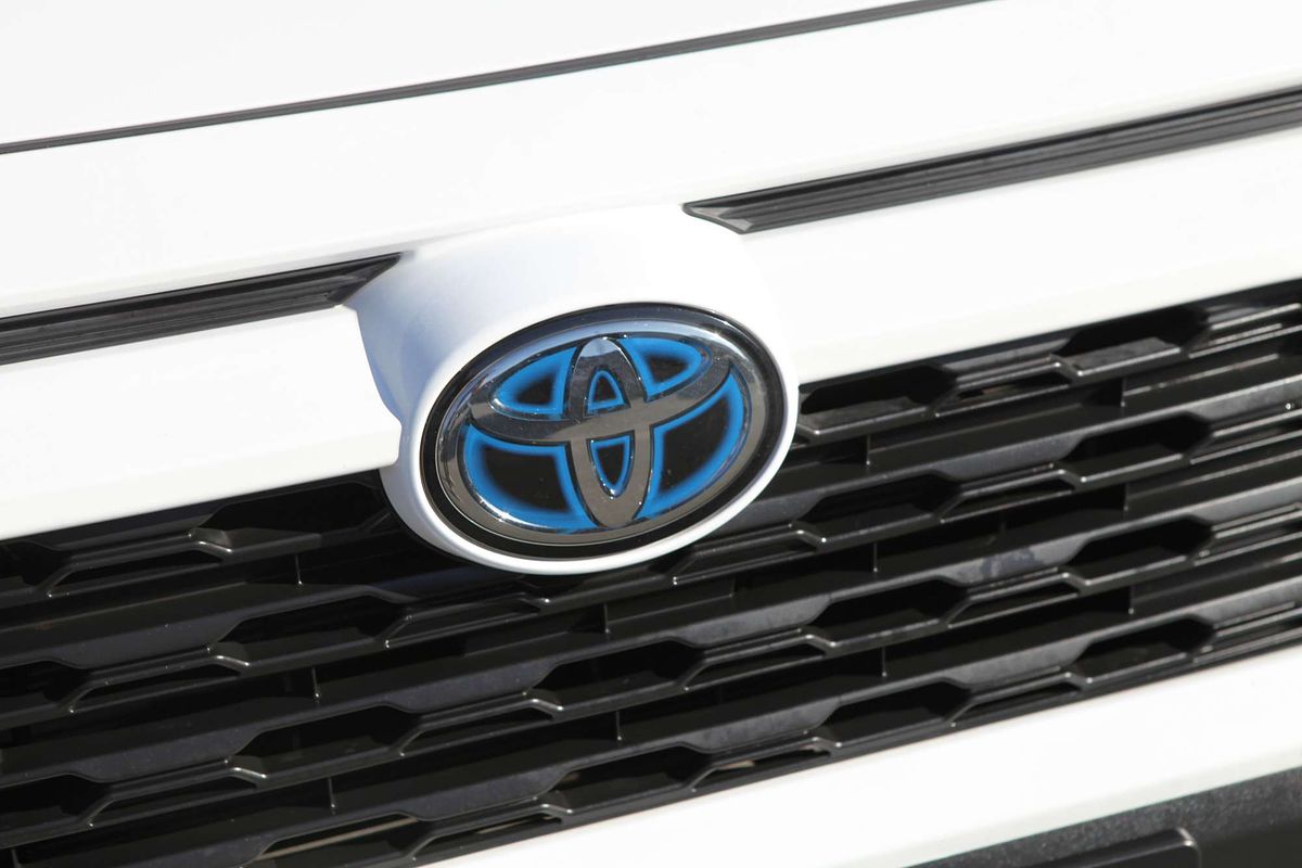 2020 Toyota RAV4 GX AXAH54R