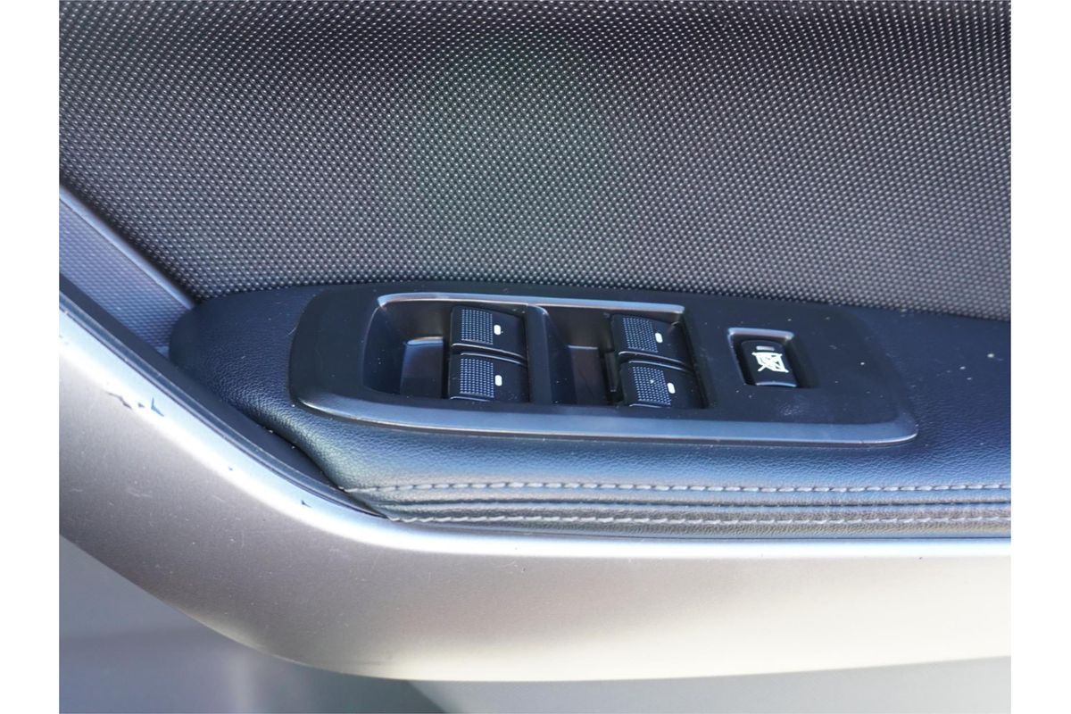 2015 Ford Everest Trend UA 3.2L