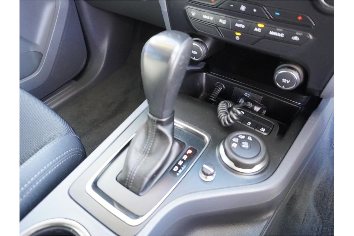 2015 Ford Everest Trend UA 3.2L