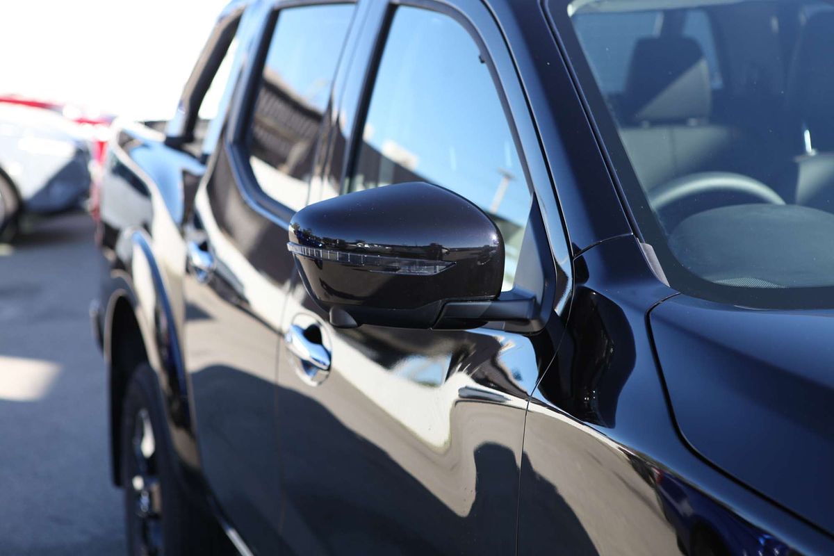 2025 Nissan Navara ST-X D23 4X4