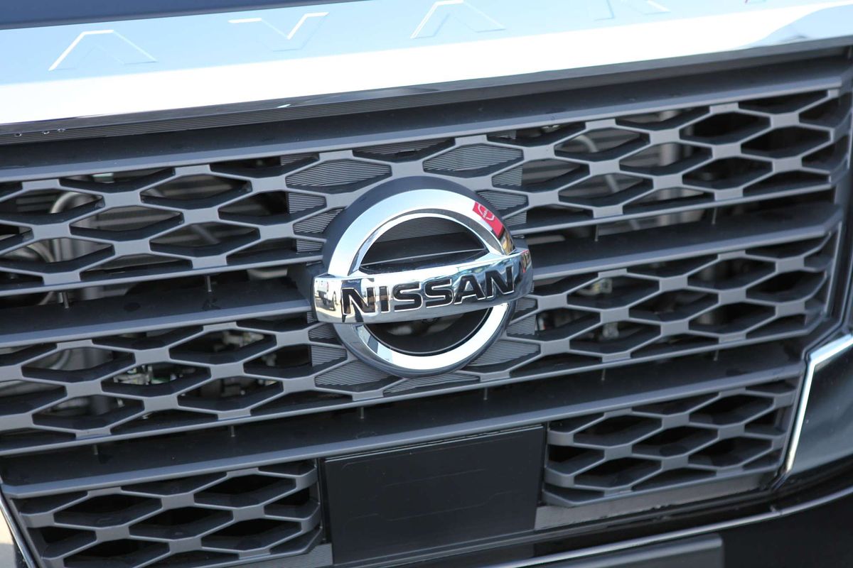 2025 Nissan Navara ST-X D23 4X4