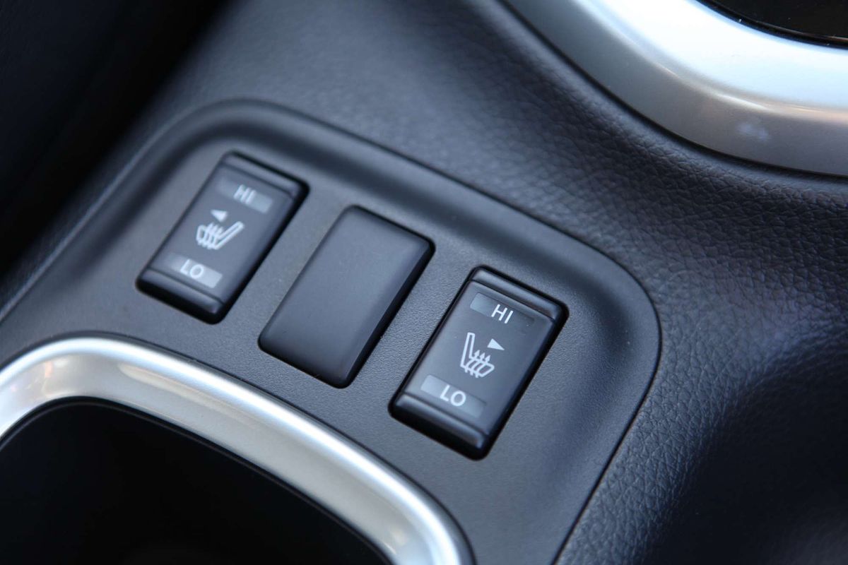 2025 Nissan Navara ST-X D23 4X4