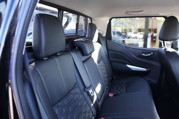 2025 Nissan Navara ST-X D23 4X4